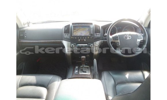 Buy Import Toyota Land Cruiser Black Car in Import - Dubai in Belait Buy Import Toyota Land Cruiser Black Car in Import - Dubai in Belait