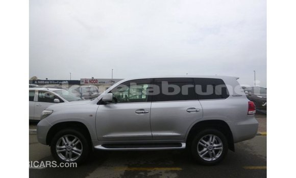 Buy Import Toyota Land Cruiser Other Car in Import - Dubai in Belait Buy Import Toyota Land Cruiser Other Car in Import - Dubai in Belait