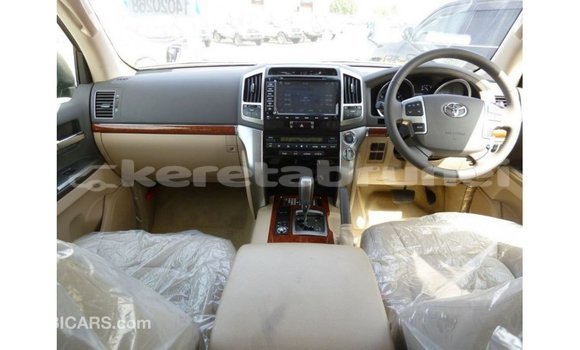 Buy Import Toyota Land Cruiser Black Car in Import - Dubai in Belait Buy Import Toyota Land Cruiser Black Car in Import - Dubai in Belait
