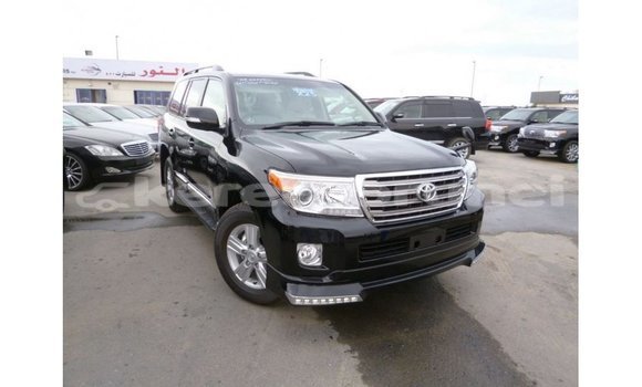 Buy Import Toyota Land Cruiser Black Car in Import - Dubai in Belait Buy Import Toyota Land Cruiser Black Car in Import - Dubai in Belait