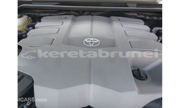 Buy Import Toyota Land Cruiser Black Car in Import - Dubai in Belait Buy Import Toyota Land Cruiser Black Car in Import - Dubai in Belait
