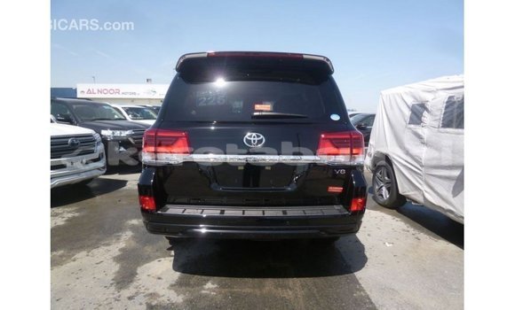 Buy Import Toyota Land Cruiser Black Car in Import - Dubai in Belait Buy Import Toyota Land Cruiser Black Car in Import - Dubai in Belait