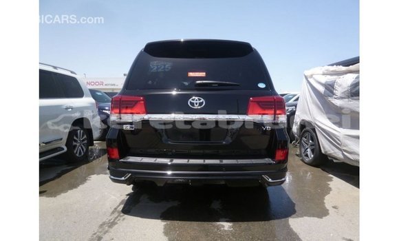 Buy Import Toyota Land Cruiser Black Car in Import - Dubai in Belait Buy Import Toyota Land Cruiser Black Car in Import - Dubai in Belait
