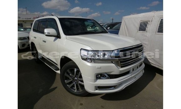 Buy Import Toyota Land Cruiser White Car in Import - Dubai in Belait Buy Import Toyota Land Cruiser White Car in Import - Dubai in Belait