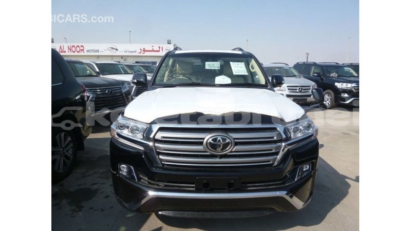 Big with watermark toyota land cruiser belait import dubai 3140