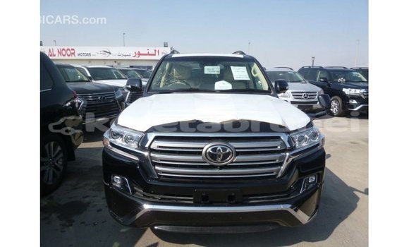 Buy Import Toyota Land Cruiser Black Car in Import - Dubai in Belait Buy Import Toyota Land Cruiser Black Car in Import - Dubai in Belait