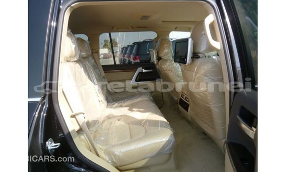 Buy Import Toyota Land Cruiser Black Car in Import - Dubai in Belait Buy Import Toyota Land Cruiser Black Car in Import - Dubai in Belait