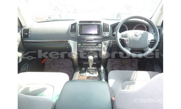 Buy Import Toyota Land Cruiser Other Car in Import - Dubai in Belait Buy Import Toyota Land Cruiser Other Car in Import - Dubai in Belait