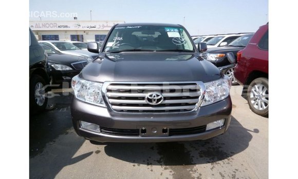 Buy Import Toyota Land Cruiser Other Car in Import - Dubai in Belait Buy Import Toyota Land Cruiser Other Car in Import - Dubai in Belait
