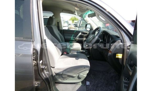 Buy Import Toyota Land Cruiser Other Car in Import - Dubai in Belait Buy Import Toyota Land Cruiser Other Car in Import - Dubai in Belait
