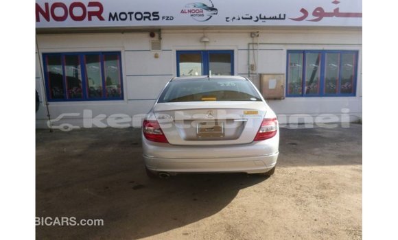 Buy Import Mercedes-Benz 200 Other Car in Import - Dubai in Belait Buy Import Mercedes-Benz 200 Other Car in Import - Dubai in Belait