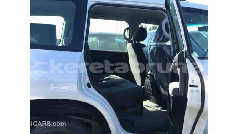 Big with watermark toyota land cruiser belait import dubai 3147