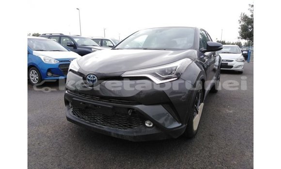 Buy Import Toyota C-HR Other Car in Import - Dubai in Belait Buy Import Toyota C-HR Other Car in Import - Dubai in Belait