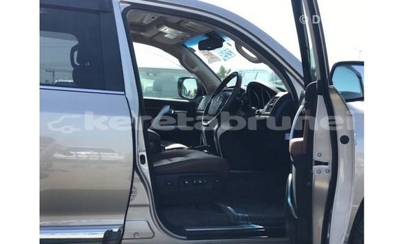 Buy Import Toyota Land Cruiser Other Car in Import - Dubai in Belait Buy Import Toyota Land Cruiser Other Car in Import - Dubai in Belait