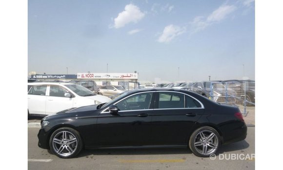 Buy Import Mercedes-Benz 190 Black Car in Import - Dubai in Belait Buy Import Mercedes-Benz 190 Black Car in Import - Dubai in Belait