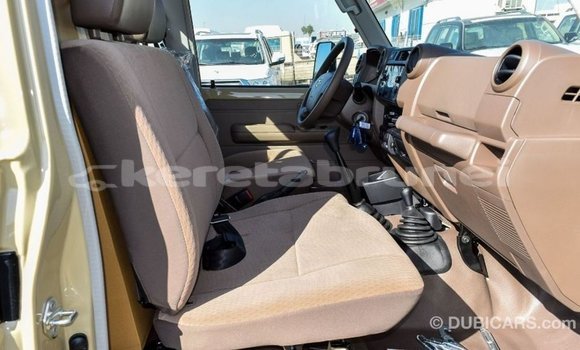 Buy Import Toyota Land Cruiser Beige Car in Import - Dubai in Belait Buy Import Toyota Land Cruiser Beige Car in Import - Dubai in Belait