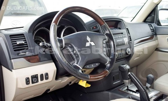 Buy Import Mitsubishi Pajero Black Car in Import - Dubai in Belait Buy Import Mitsubishi Pajero Black Car in Import - Dubai in Belait