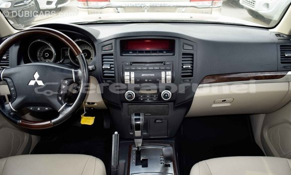 Buy Import Mitsubishi Pajero Black Car in Import - Dubai in Belait Buy Import Mitsubishi Pajero Black Car in Import - Dubai in Belait