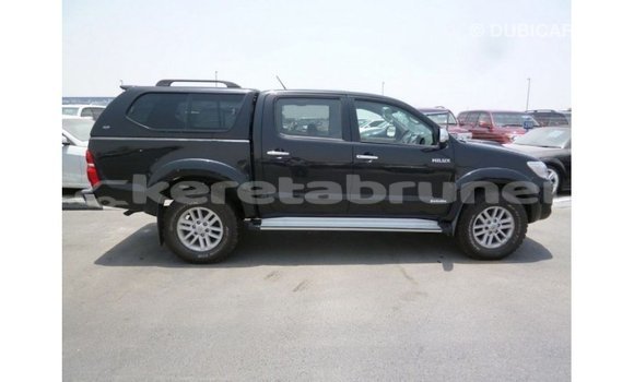 Buy Import Toyota Hilux Black Car in Import - Dubai in Belait Buy Import Toyota Hilux Black Car in Import - Dubai in Belait