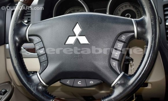 Buy Import Mitsubishi Pajero Black Car in Import - Dubai in Belait Buy Import Mitsubishi Pajero Black Car in Import - Dubai in Belait