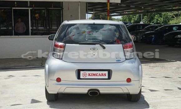 Buy Used Toyota iQ Silver Car in Bandar Seri Begawan in Brunei-Muara Buy Used Toyota iQ Silver Car in Bandar Seri Begawan in Brunei-Muara