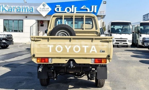 Buy Import Toyota Land Cruiser Beige Car in Import - Dubai in Belait Buy Import Toyota Land Cruiser Beige Car in Import - Dubai in Belait