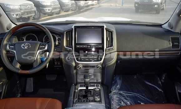 Buy Import Toyota Land Cruiser Black Car in Import - Dubai in Belait Buy Import Toyota Land Cruiser Black Car in Import - Dubai in Belait