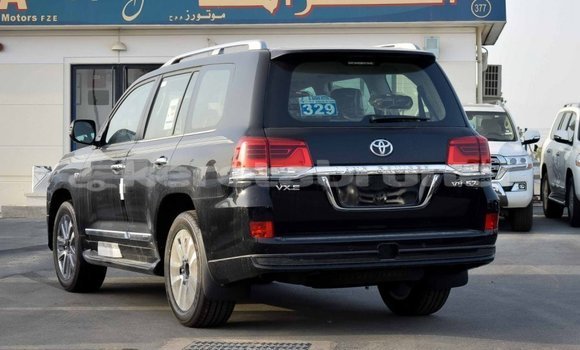 Buy Import Toyota Land Cruiser Black Car in Import - Dubai in Belait Buy Import Toyota Land Cruiser Black Car in Import - Dubai in Belait