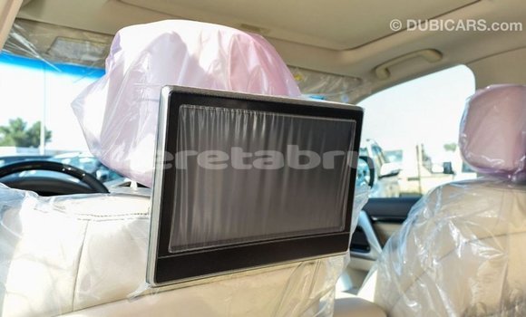 Buy Import Toyota Land Cruiser White Car in Import - Dubai in Belait Buy Import Toyota Land Cruiser White Car in Import - Dubai in Belait