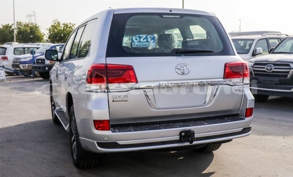 Buy Import Toyota Land Cruiser Other Car in Import - Dubai in Belait Buy Import Toyota Land Cruiser Other Car in Import - Dubai in Belait