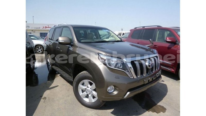 Big with watermark toyota prado belait import dubai 3191
