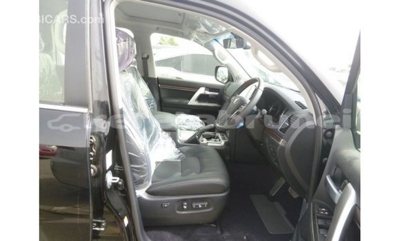 Buy Import Toyota Land Cruiser Black Car in Import - Dubai in Belait Buy Import Toyota Land Cruiser Black Car in Import - Dubai in Belait