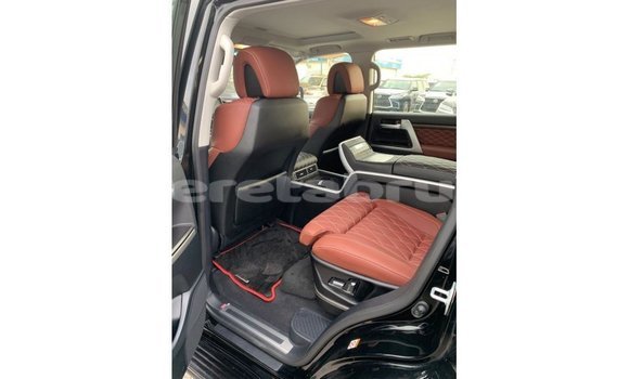 Buy Import Toyota Land Cruiser Black Car in Import - Dubai in Belait Buy Import Toyota Land Cruiser Black Car in Import - Dubai in Belait