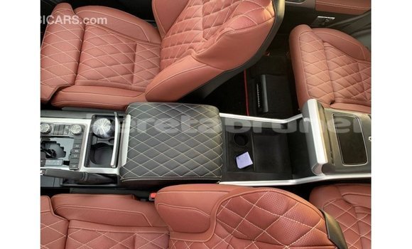 Buy Import Toyota Land Cruiser Black Car in Import - Dubai in Belait Buy Import Toyota Land Cruiser Black Car in Import - Dubai in Belait