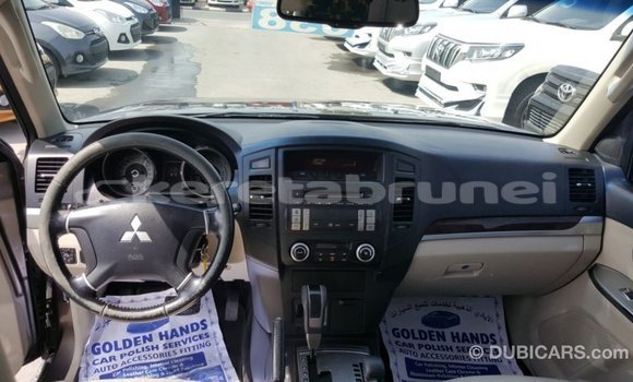 Buy Import Mitsubishi Pajero Brown Car in Import - Dubai in Belait Buy Import Mitsubishi Pajero Brown Car in Import - Dubai in Belait
