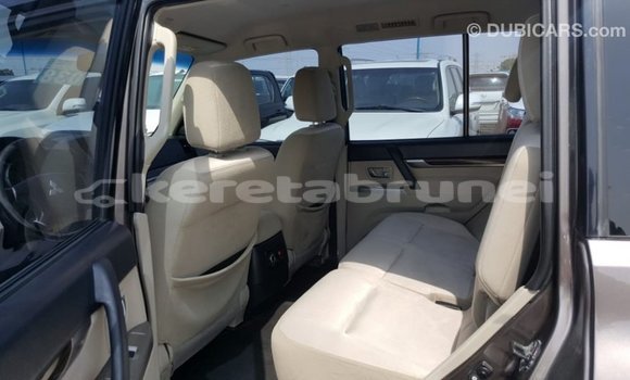 Buy Import Mitsubishi Pajero Brown Car in Import - Dubai in Belait Buy Import Mitsubishi Pajero Brown Car in Import - Dubai in Belait