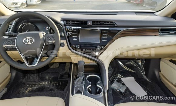 Buy Import Toyota Camry White Car in Import - Dubai in Belait Buy Import Toyota Camry White Car in Import - Dubai in Belait