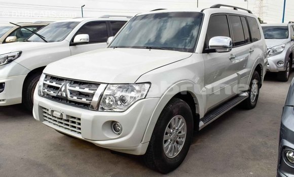 Buy Import Mitsubishi Pajero White Car in Import - Dubai in Belait Buy Import Mitsubishi Pajero White Car in Import - Dubai in Belait