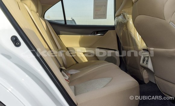 Buy Import Toyota Camry White Car in Import - Dubai in Belait Buy Import Toyota Camry White Car in Import - Dubai in Belait