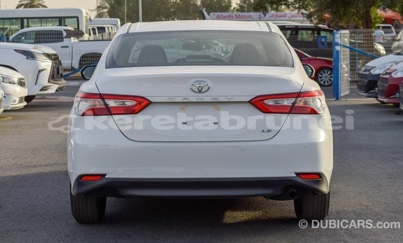 Buy Import Toyota Camry White Car in Import - Dubai in Belait Buy Import Toyota Camry White Car in Import - Dubai in Belait