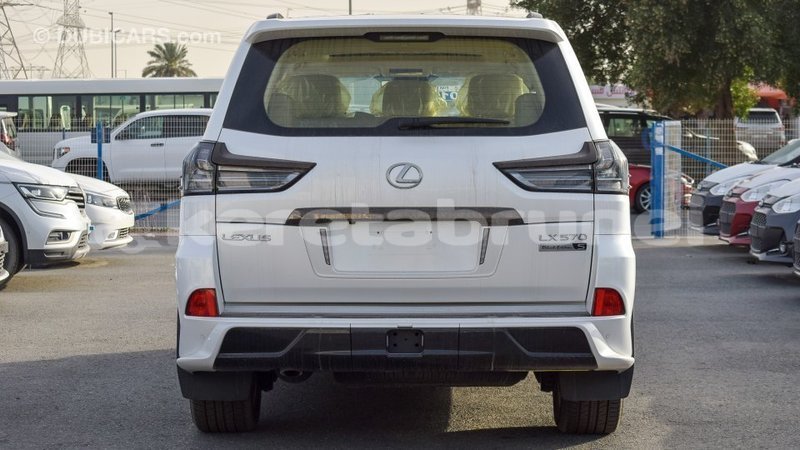 Big with watermark lexus lx belait import dubai 3208