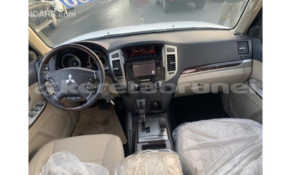 Buy Import Mitsubishi Pajero Black Car in Import - Dubai in Belait Buy Import Mitsubishi Pajero Black Car in Import - Dubai in Belait