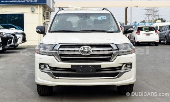 Buy Import Toyota Land Cruiser White Car in Import - Dubai in Belait Buy Import Toyota Land Cruiser White Car in Import - Dubai in Belait