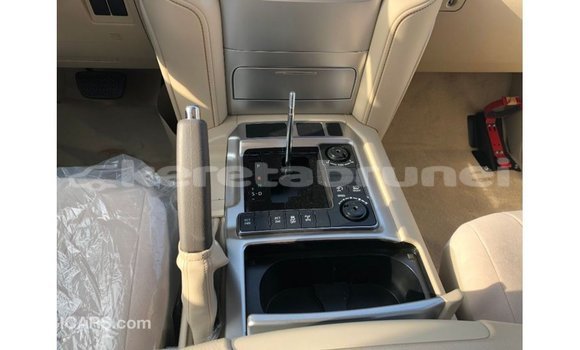 Buy Import Toyota Land Cruiser White Car in Import - Dubai in Belait Buy Import Toyota Land Cruiser White Car in Import - Dubai in Belait