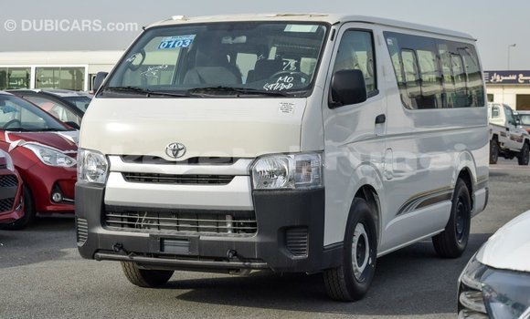 Buy Import Toyota Hiace White Car in Import - Dubai in Belait Buy Import Toyota Hiace White Car in Import - Dubai in Belait