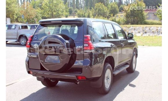 Buy Import Toyota Hilux Black Car in Import - Dubai in Belait Buy Import Toyota Hilux Black Car in Import - Dubai in Belait