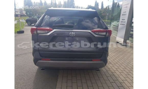 Buy Import Toyota RAV4 Other Car in Import - Dubai in Belait Buy Import Toyota RAV4 Other Car in Import - Dubai in Belait