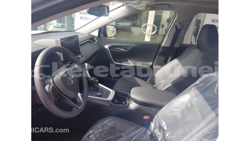 Big with watermark toyota rav4 belait import dubai 3225