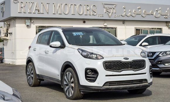 Buy Import Kia Sportage White Car in Import - Dubai in Belait Buy Import Kia Sportage White Car in Import - Dubai in Belait