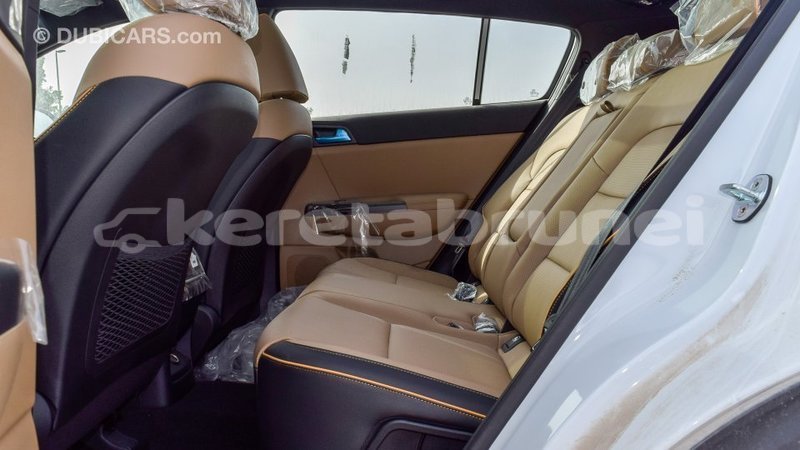 Big with watermark kia sportage belait import dubai 3226